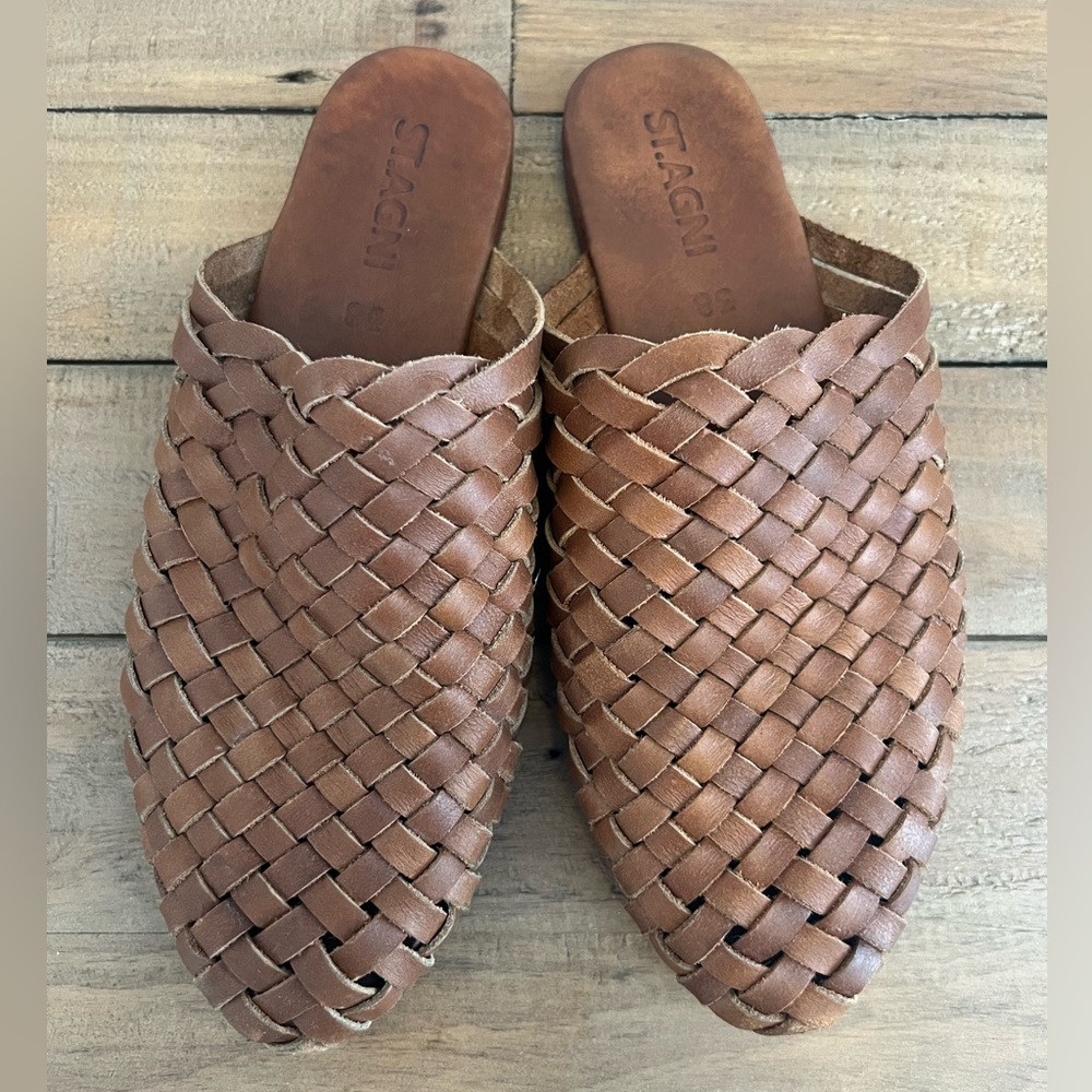 St. Agni Bunto Woven Leather Slip On Loafers Mules Tan size 38 (US 7-7.5)